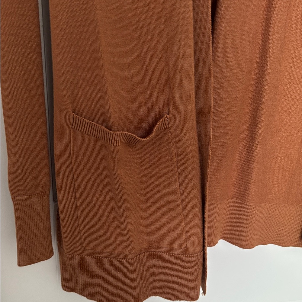 Express Cardigan - Picture 3 of 4
